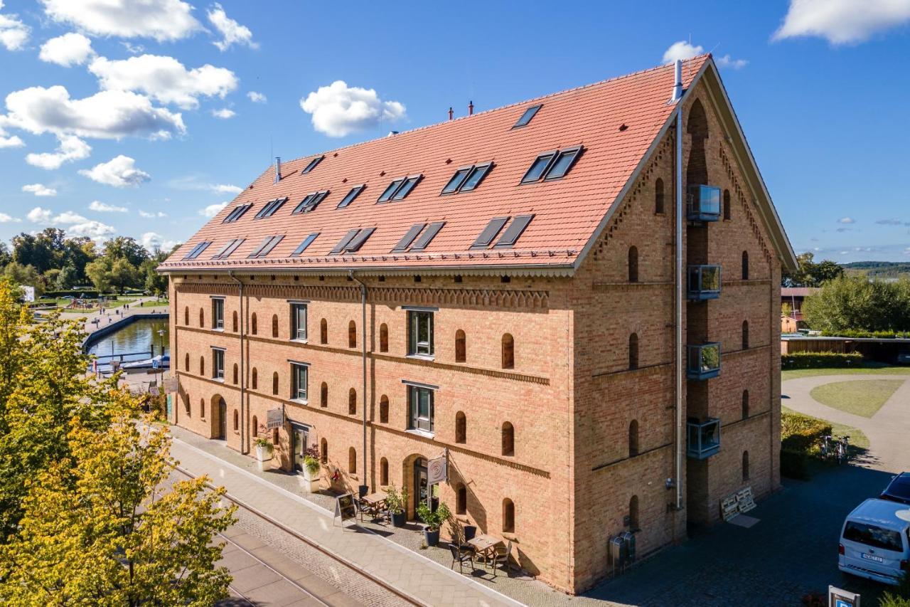 Hotel Alter Kornspeicher Neustrelitz Luaran gambar